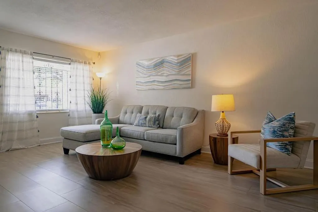 Cozy 3Bdr Home In The Heart Of Tampa Feriehus